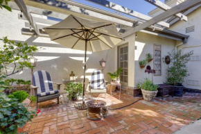 Chic Peaceful Retreat 16 Mi to Beaches and Wineries!